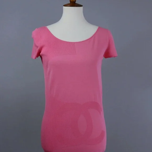 Chanel Top - Picture 1 of 8